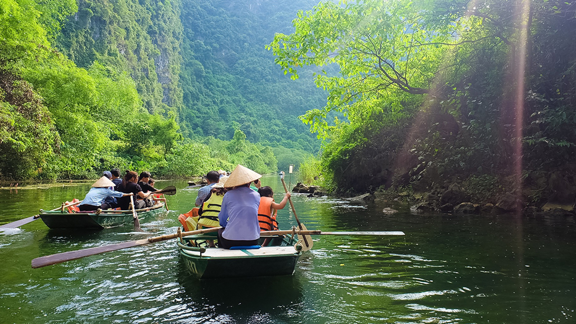 2D1N Tour | COMBO: Explore Hạ Long Bay on Sonata Cruise and Discover Ninh Binh with Flexible Itinerary
